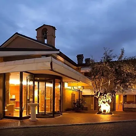 Piccolo Borgo 3* Róma
