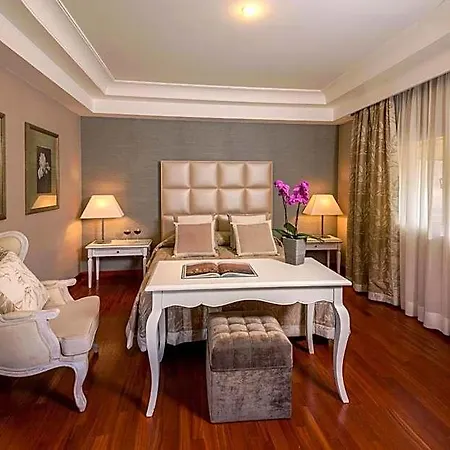 Piccolo Borgo 3*