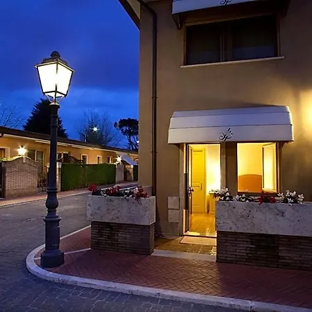 Piccolo Borgo 3*