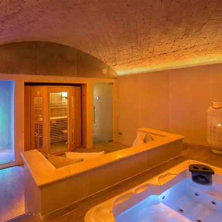 Otel Piccolo Borgo 3*