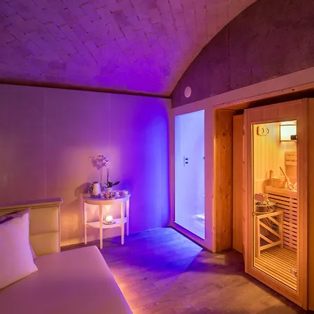 Otel Piccolo Borgo 3*