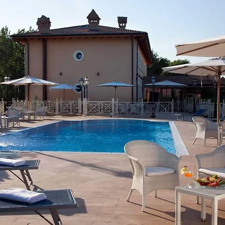 Otel Piccolo Borgo