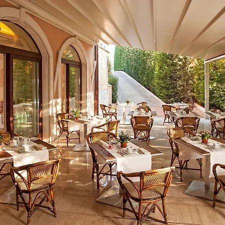 Piccolo Borgo 3* Roma