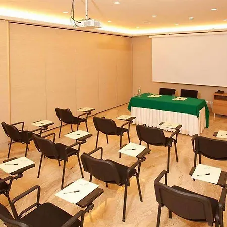 Piccolo Borgo 3* Roma